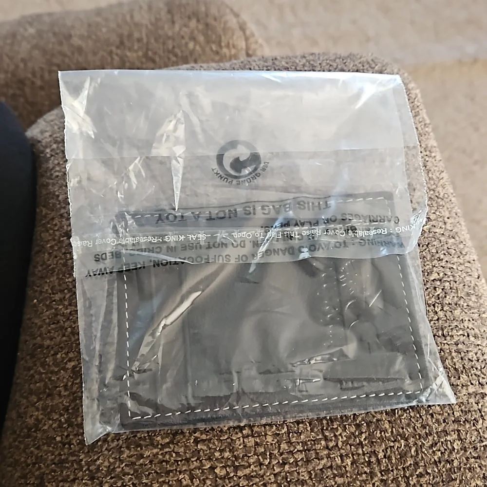 Timberland Pro Men's Leather Front Pocket Wallet / New in package